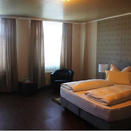 Hotel Am Vogelsang 3*